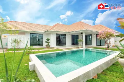 Hua Hin Villa: Golf, Pool & malerische Aussicht