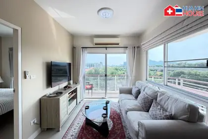 Hua Hin City-Center Condo mit Bergblick
