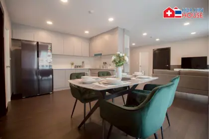 Großzügige 2-Zimmer-Luxuswohnung mit Poolblick – Hua Hin