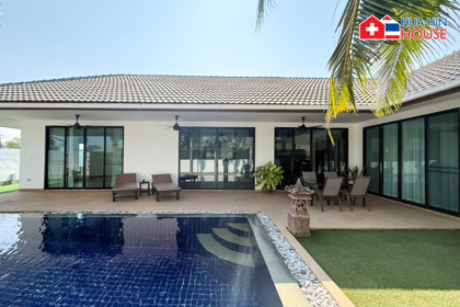 Moderne Poolvilla zum Verkauf – Soi 102, Hua Hin