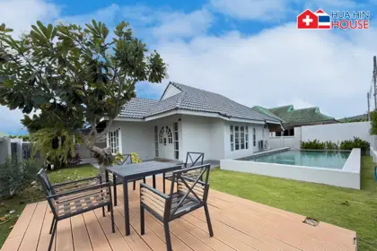 Renovierte Poolvilla zur Miete in Suksabai Village 1 – Hua Hin Soi 102