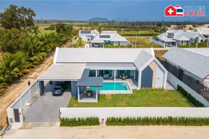Neu möblierte Poolvilla zum Verkauf