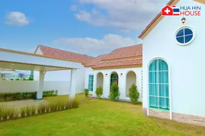 Haus im Minimal Stil in Hua Hin