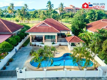 Private Poolvilla in Hua Hin zu verkaufen – Großzügiges Haus mit großem Privatpool