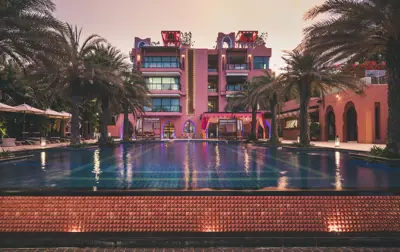 Central Hua Hin's Premier Condo: A Beachfront Paradise!!