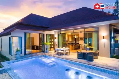 Exklusive 3-Schlafzimmer-Pool-Villen in der Nähe des Black Mountain Golfplatzes