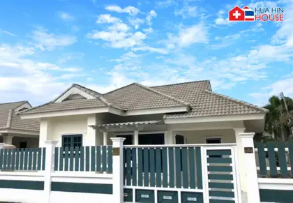 Modern Thai-Style Villa