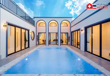 Moderne 3-Schlafzimmer-Poolvilla zum Verkauf