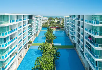 Luxurious 2-Bedroom Condo at Takiab Beach