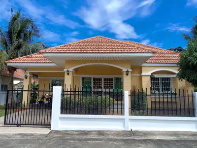 Gemütliches Haus zum VERKAUF im Herzen von Hua Hin Soi 94!