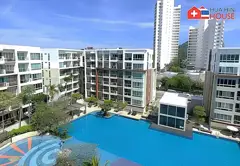 คอนโดตั้งอยู่บนชายหาดเขาตะเกียบ