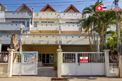 Paradise Investment: Two Townhouses for Sale!