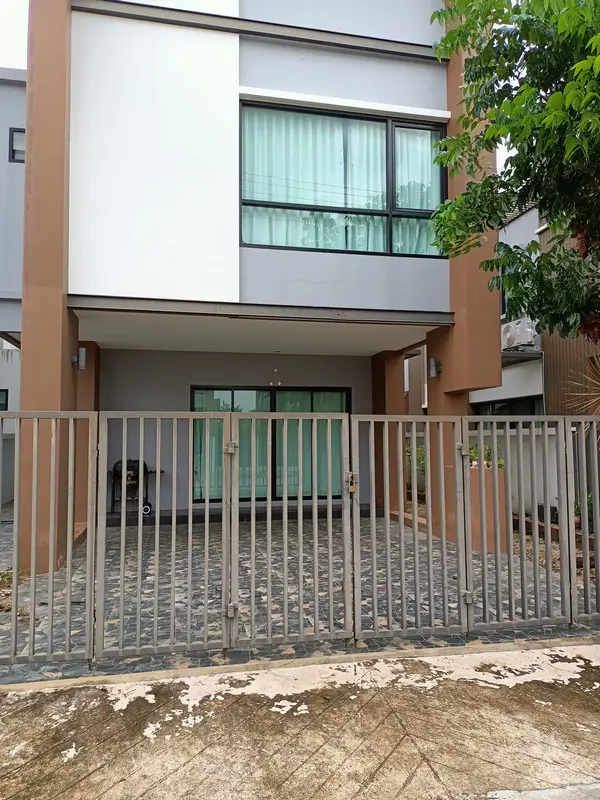 Stylish 3-bed, 2-story rental in The 9 Kho Tao. Your perfect home sweet home!
