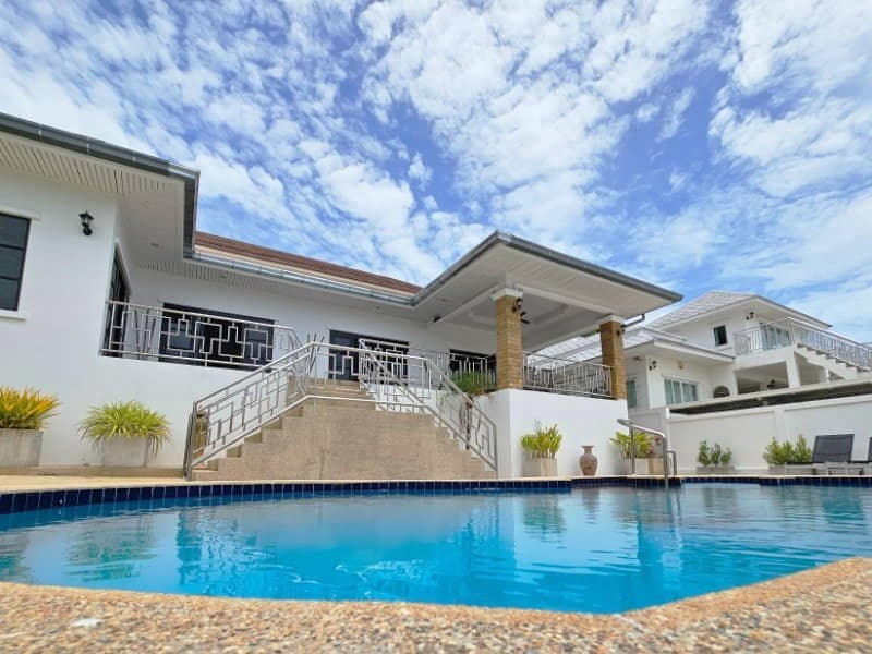 Experience Paradise in Hua Hin: Your Dream Home with Mesmerizing Sea and City Views!