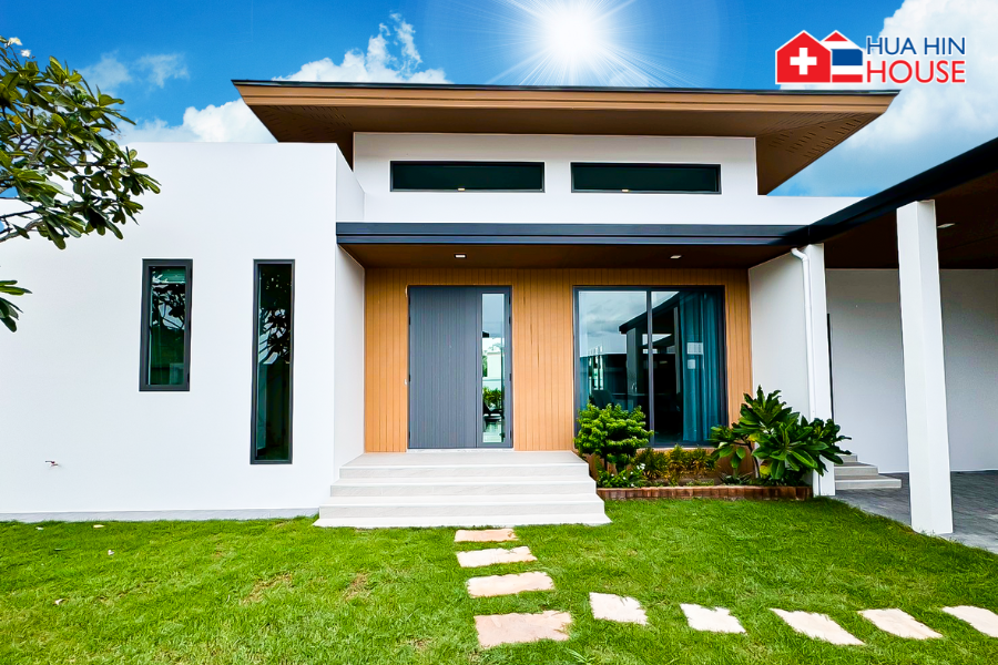 Traumhaus mit eigenem Pool