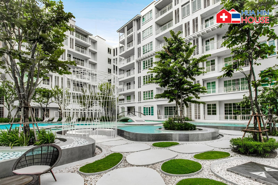  Gemütliche Eigentumswohnung mit schönem Poolblick
