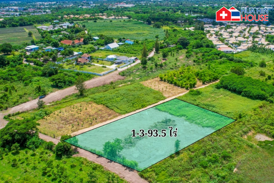 Hua Hin Land Deal: 2 Rai, 4.2M, Red Chanote!