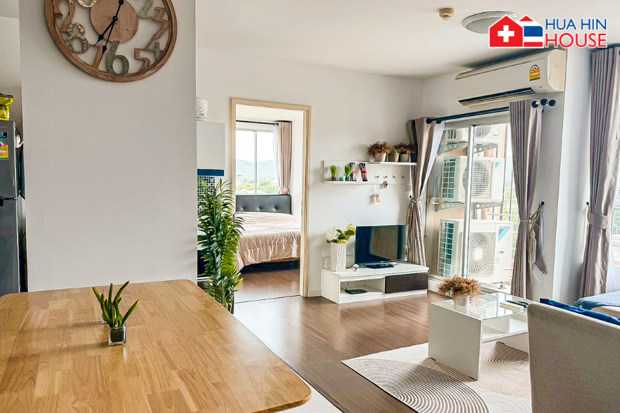 Cozy 2BED Condo with Beautiful Mountain View