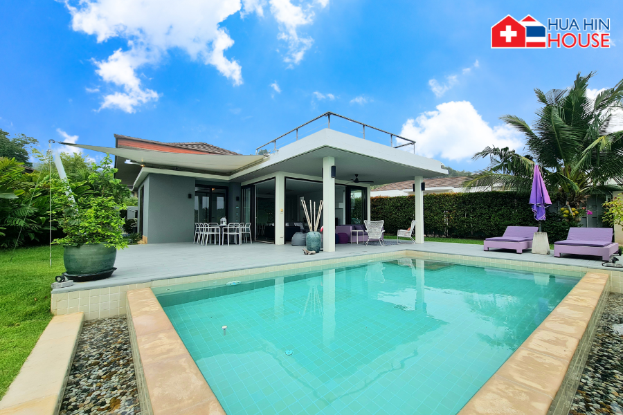 House for Sale in Khao Tao – Spacious Land & Private Pool