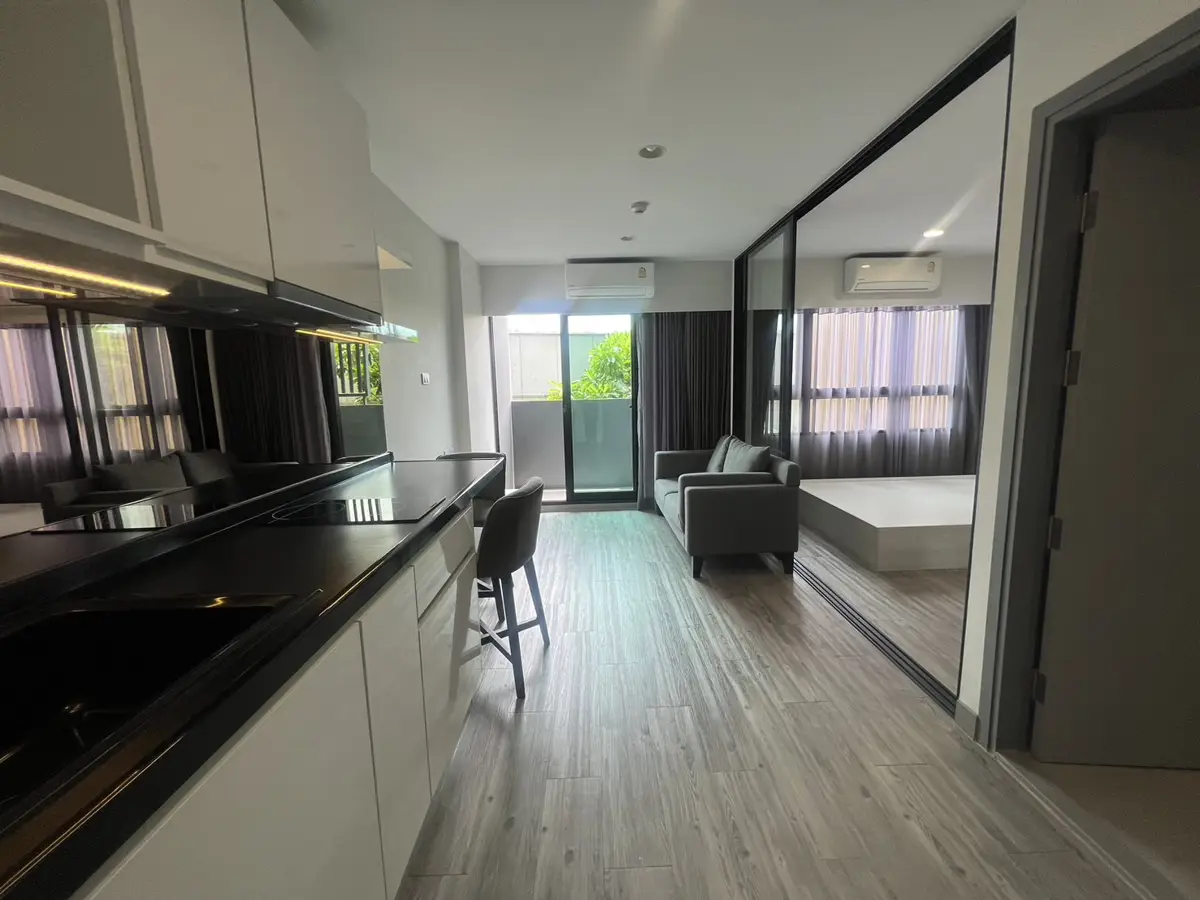 Modern 1 Bedroom Condo - Downtown Hua Hin 