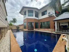 Pattaya Thani Pool Villa For Sale