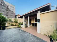 House For rent Ekmongkol (Thepprasit soi 8 )