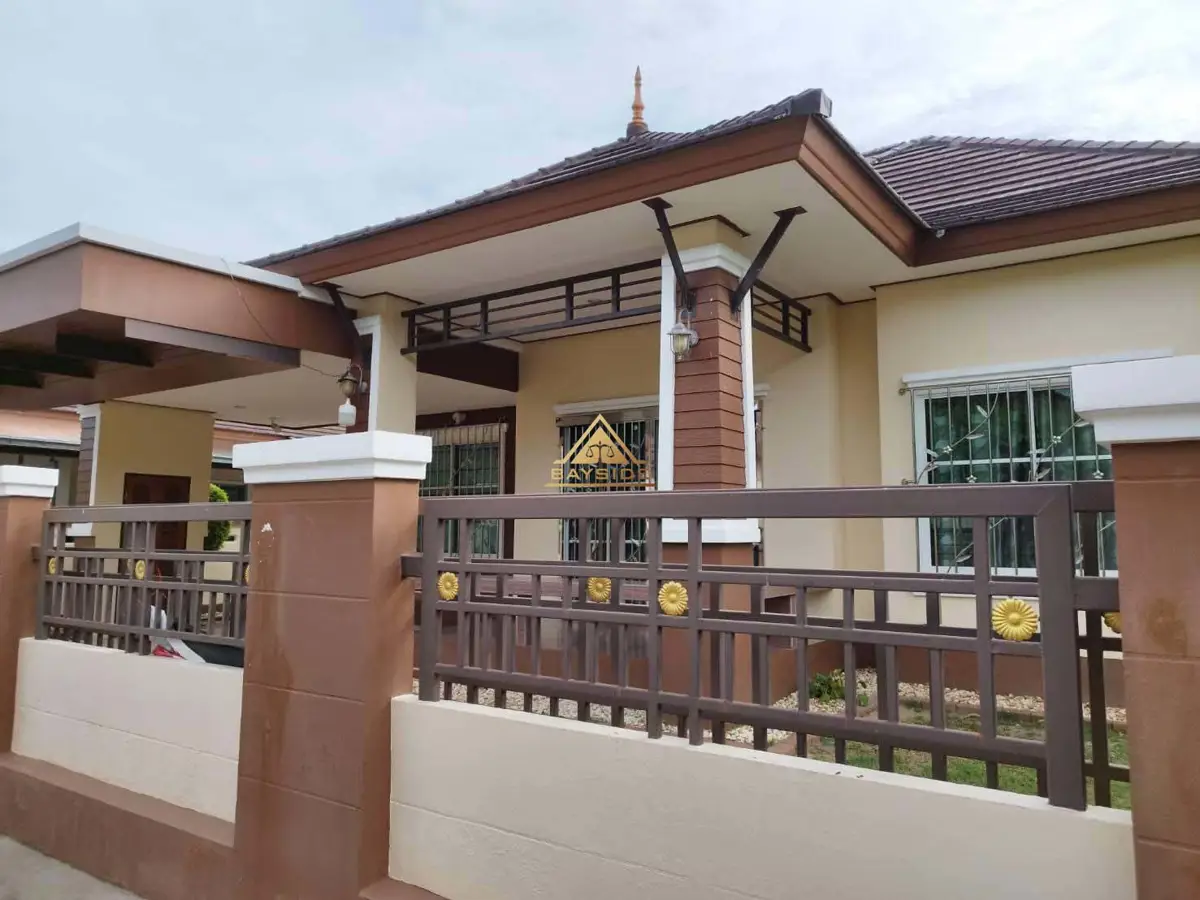 House for sale,  Sirisa Village 14 Kratinglai Road