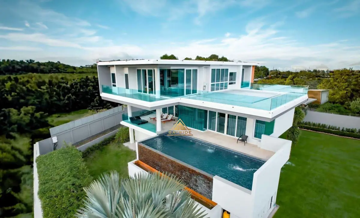 3-Storey Pool Villa  in Toongklom-Talman 6 Beds 7 Baths Re-Sale 
