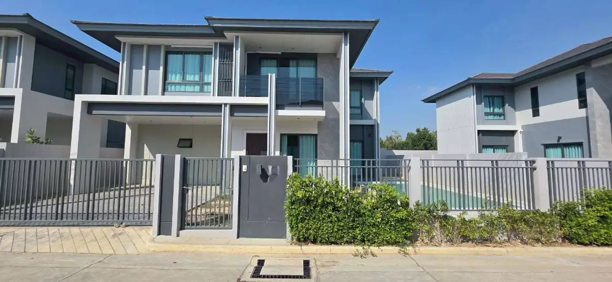 PATTA ELEMENT Pool Villa For Rent