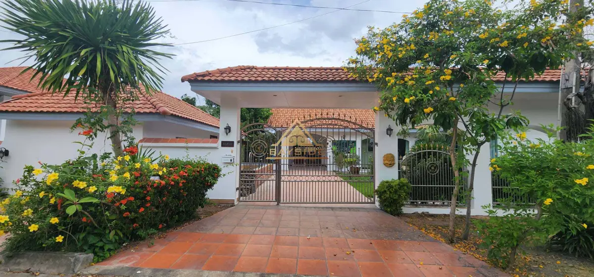 Paradise Villa 3 Toongklom-Talman 3 Beds 2 Baths for SALE/RENT