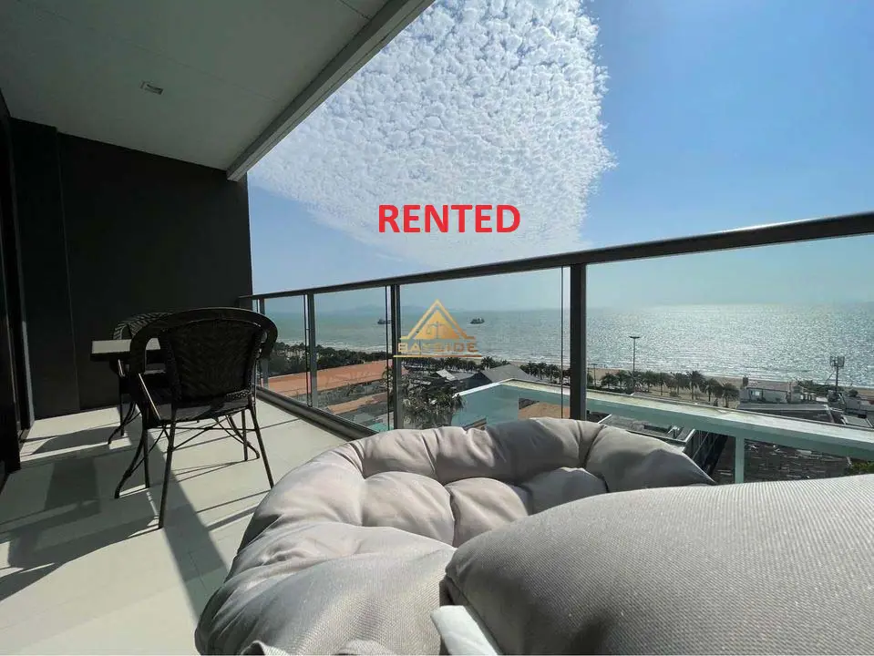 AERAS Beachfront Condominium Jomtien 1 Bed 1 Bath for SALE/RENT 