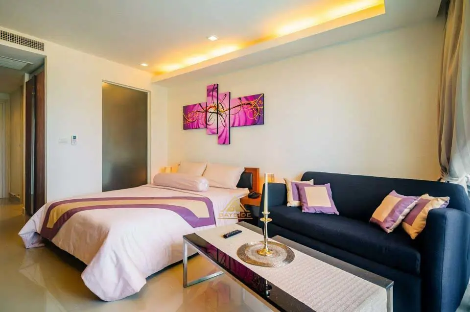 Cosy Beach View Pratumnak Studio Room for SALE