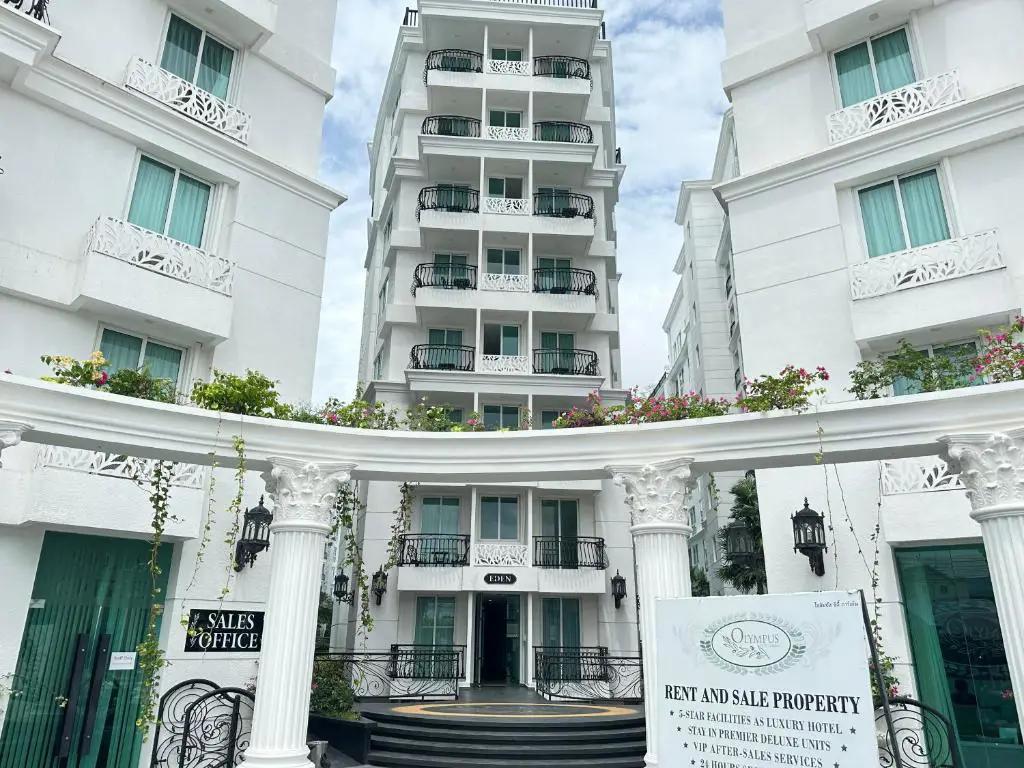 City Garden Olympus Condo 2 Bed For Sale