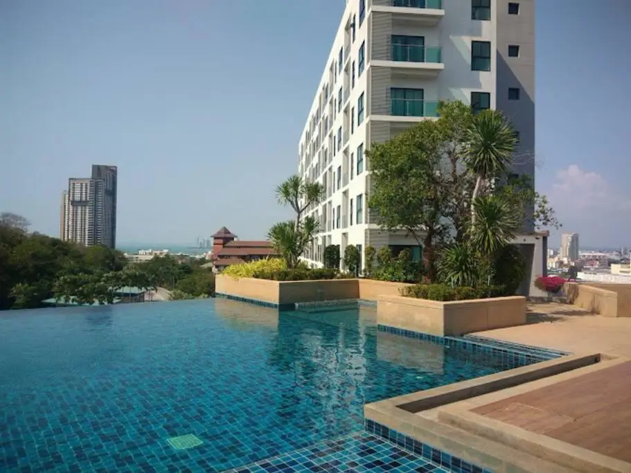 The Axis Pattaya Condo For Sale