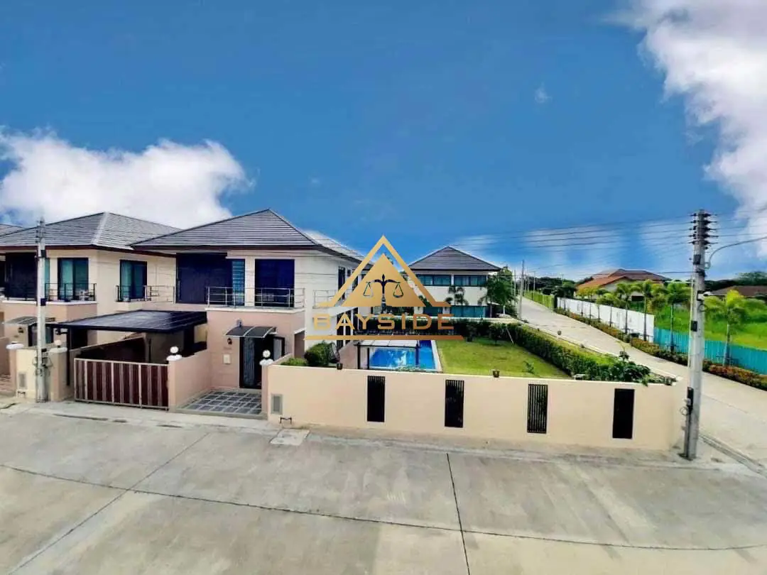 Asiatique Villa Village For Rent