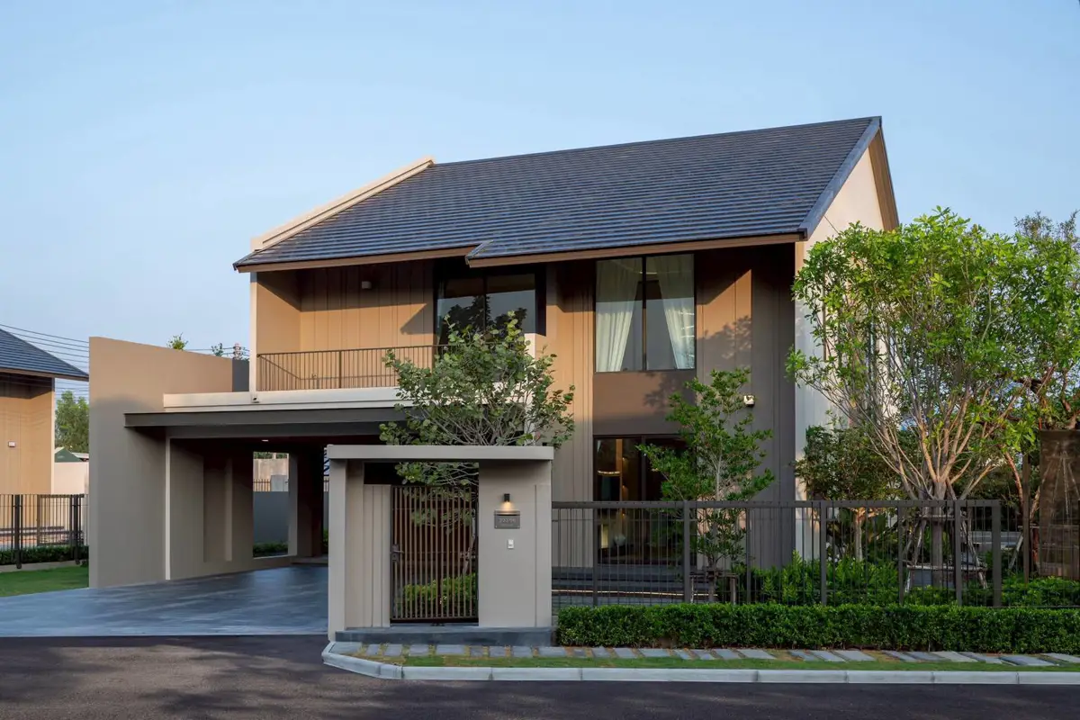 Two-story house for sale, ENGEL HAUS Rongpo-Motorway 7