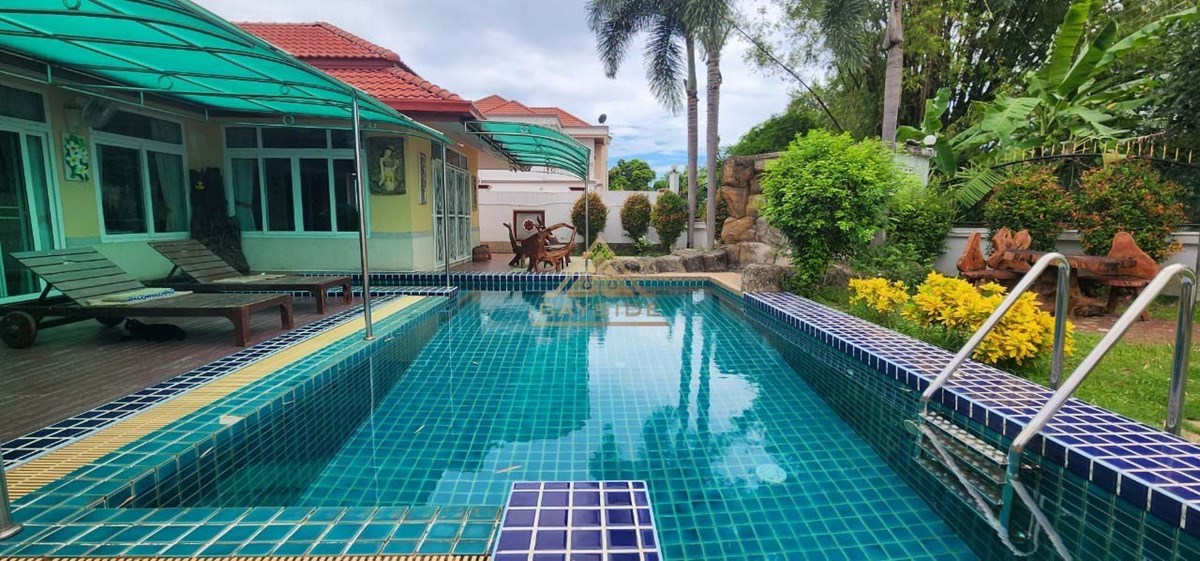 Land for Sale with Private Pool villa 
