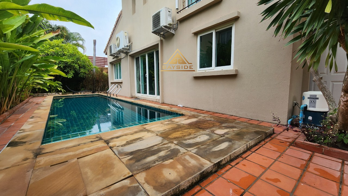 Silk Road Village For Rent 3 Bedrooms at Huay Yai