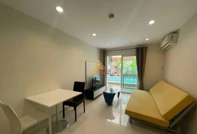 Park Lane Jomtien Resort Pool View for SALE
