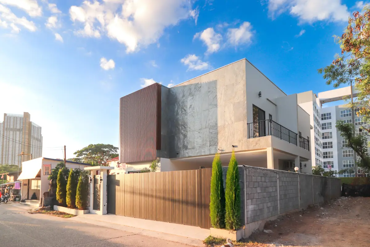 For Sale and Rent: Aura Pool Villa