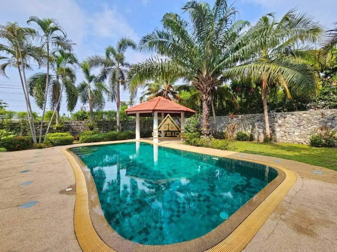 Paradise Villa 2 For Sale at Chaiyapruek