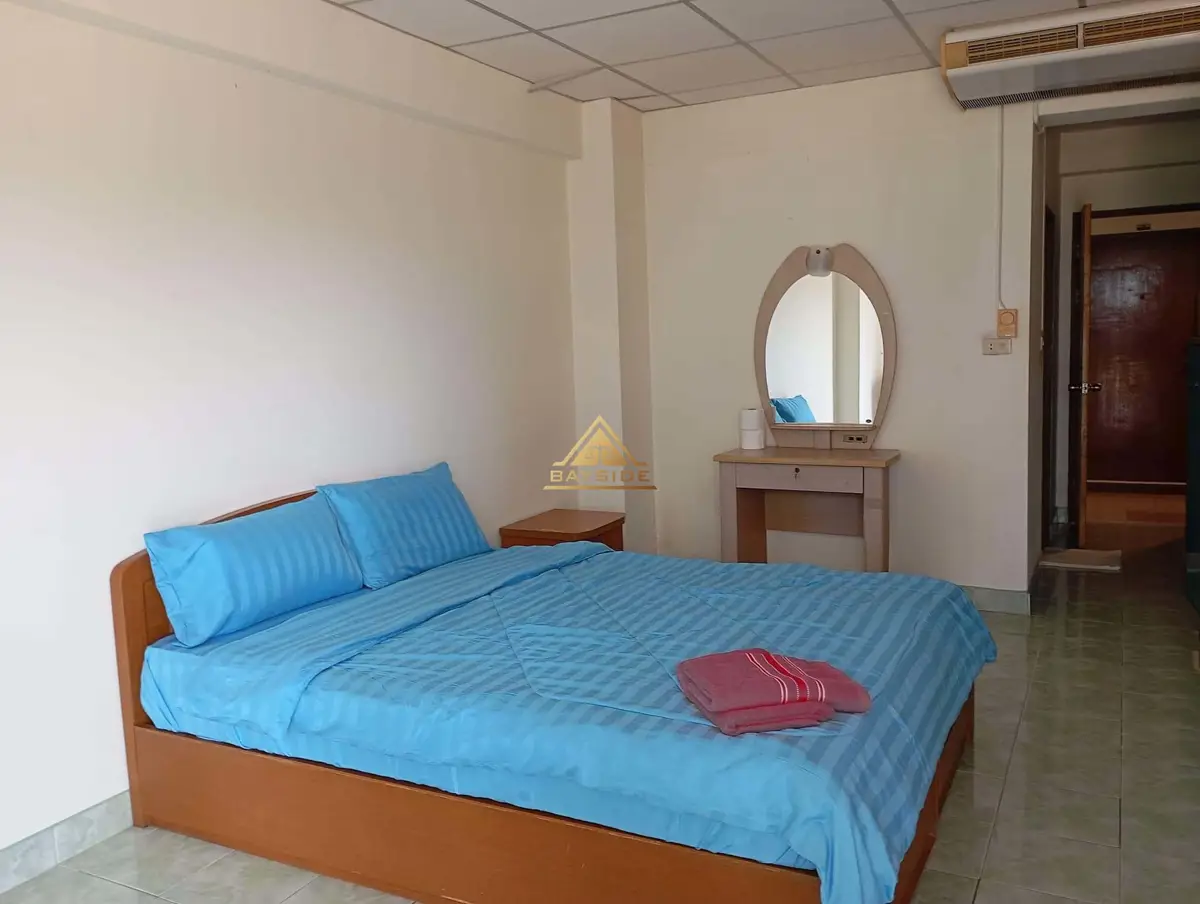 Jomtien Beach Condominium Studio Room HOT SALE !