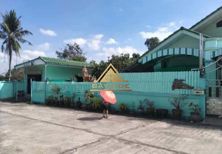 House for Sale located in Takhian Tia