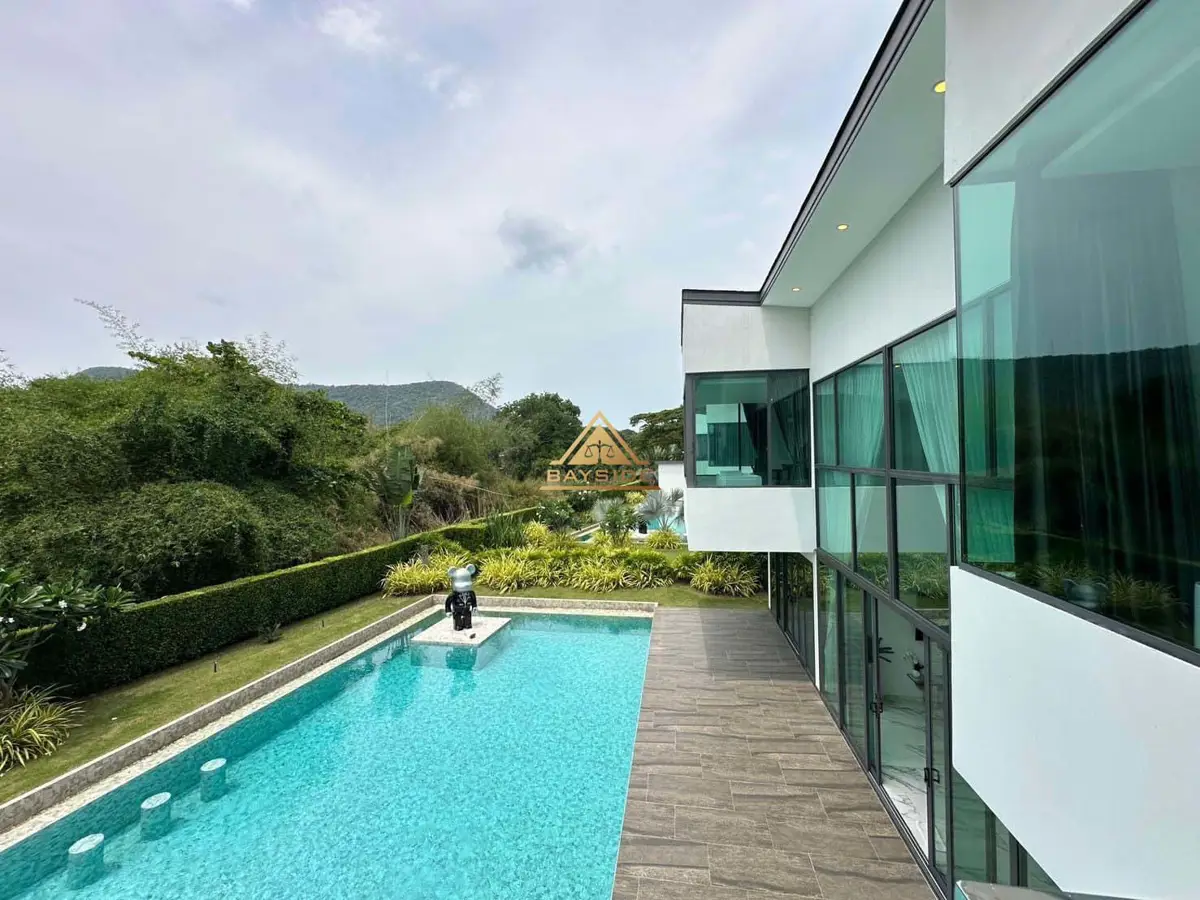 Pool villa house The Prime Bang Sare