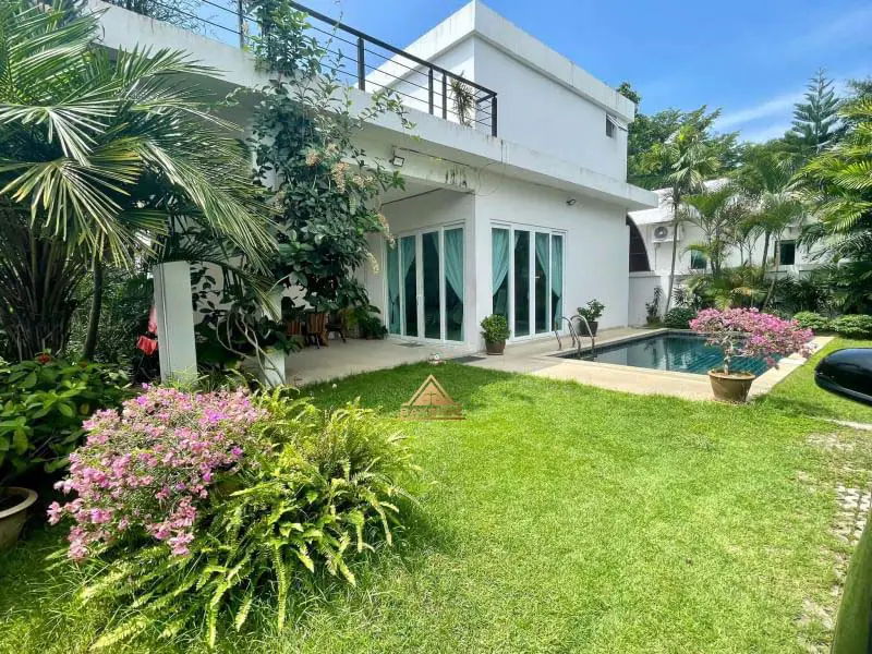 Pool Villa with Garden 3 Beds 2 Baths for SALE
