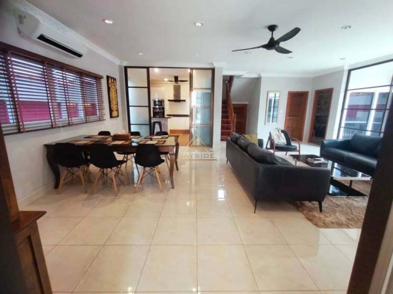 House for Rent in Jomtien 4 bedrooms
