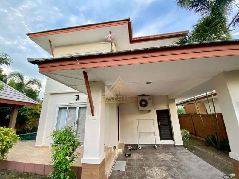 Baan Dusit Pattaya Park House 4 Bedrooms for Rent