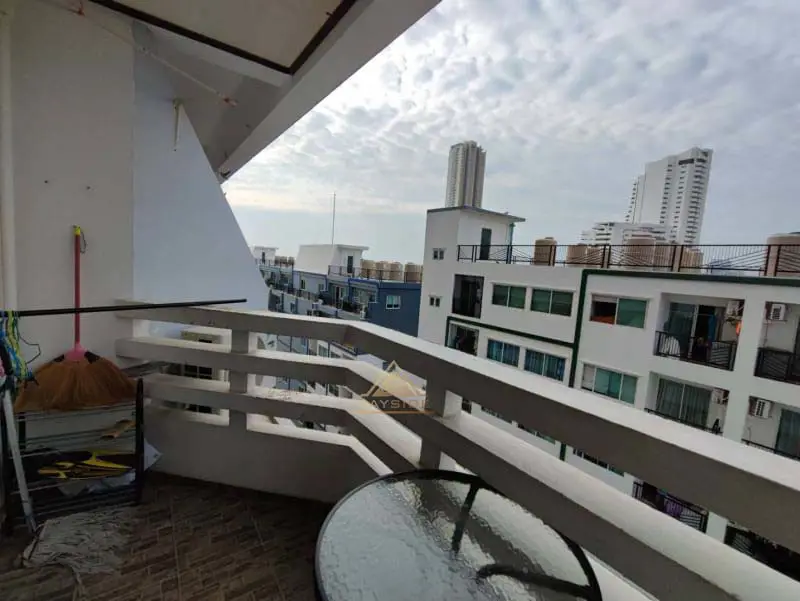 Chain Condotel Jomtien Studio Room for SALE
