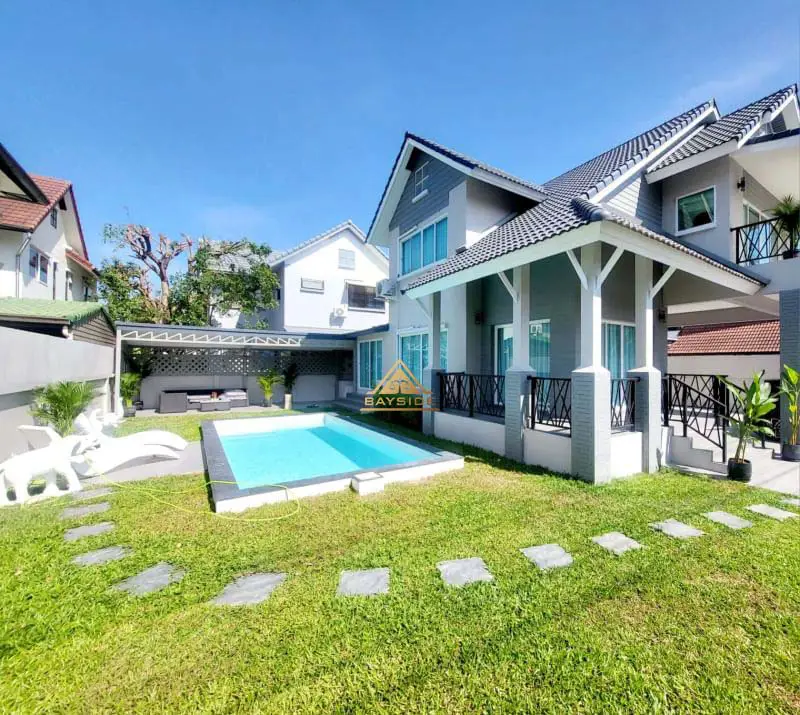 Beautiful 5 Beds 6 Baths Pool Villa House in Central Park 4 for SALE