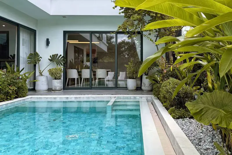 Luxury pool villa for sale in the heart of Pattaya, Luxury Vista Villas project.